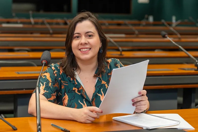 Samia Bomfim